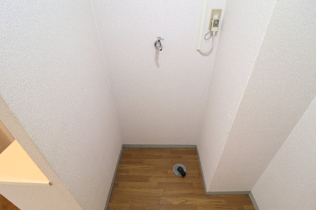 洗面設備　室内洗濯機置き場