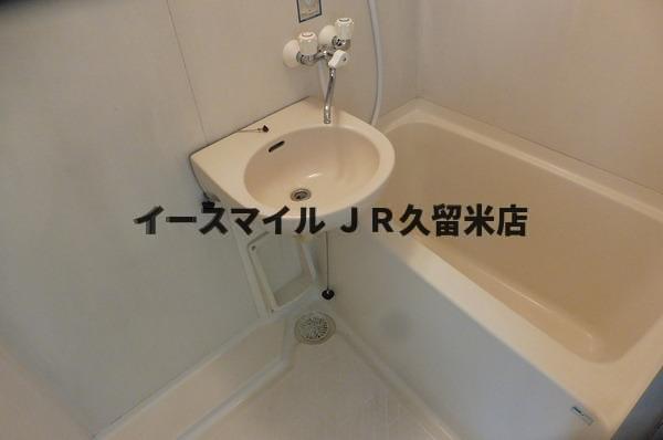 バス・シャワールーム　お風呂です