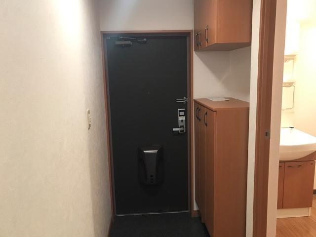 玄関　玄関