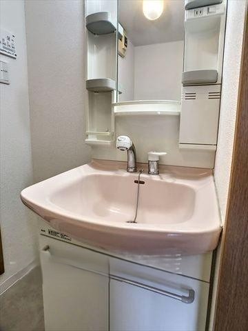 洗面設備　外出前の身だしなみチェックはこちらでどうぞ！
