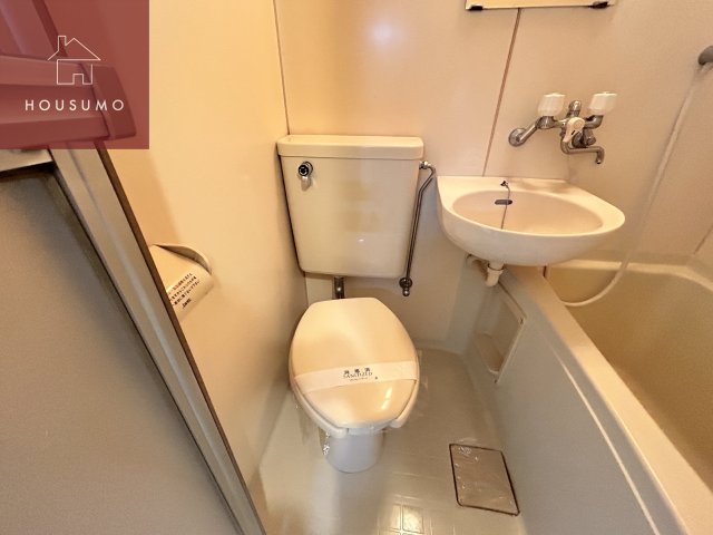 トイレ　トイレもきれいです