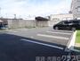 駐車場　敷地内駐車場