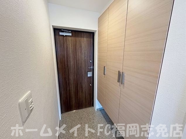 ＪＲ篠栗線 柚須駅 徒歩11分 10階建 築19年の玄関写真