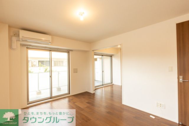 居室・リビング　※写真は同タイプ住戸です。