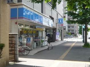 コンビニ　ローソン札幌南1条東6丁目店（コンビニ）まで358m