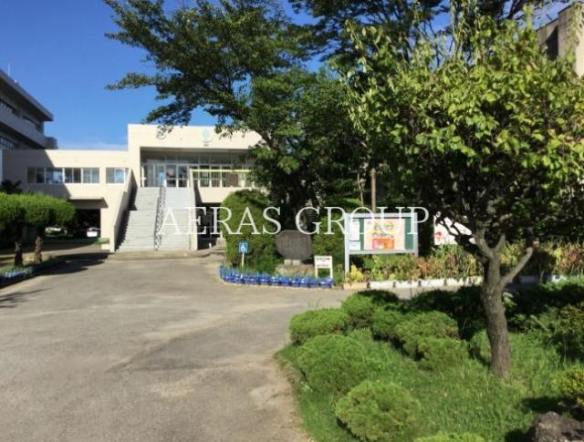 小学校　春日部市立藤塚小学校（小学校）まで725m
