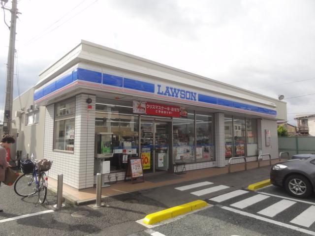 コンビニ　ローソン 山形八日町店（コンビニ）まで200m