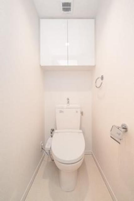 トイレ　シンプルで使いやすいトイレです