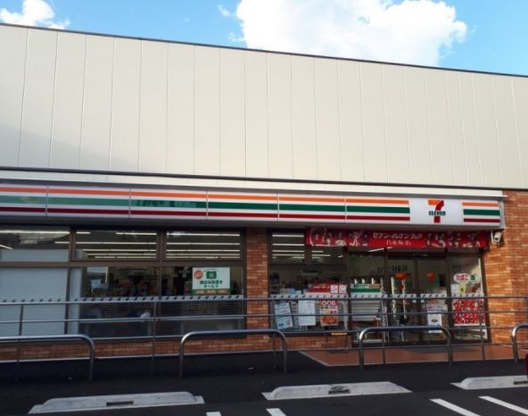 コンビニ　セブンイレブン墨田5丁目店（コンビニ）まで98m