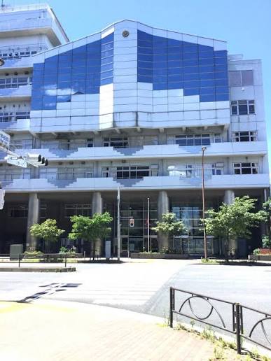 中学校　文京区立茗台中学校（中学校）まで590m