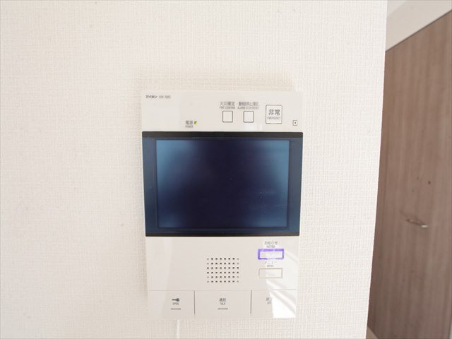 セキュリティ　TVモニター付インターホン完備