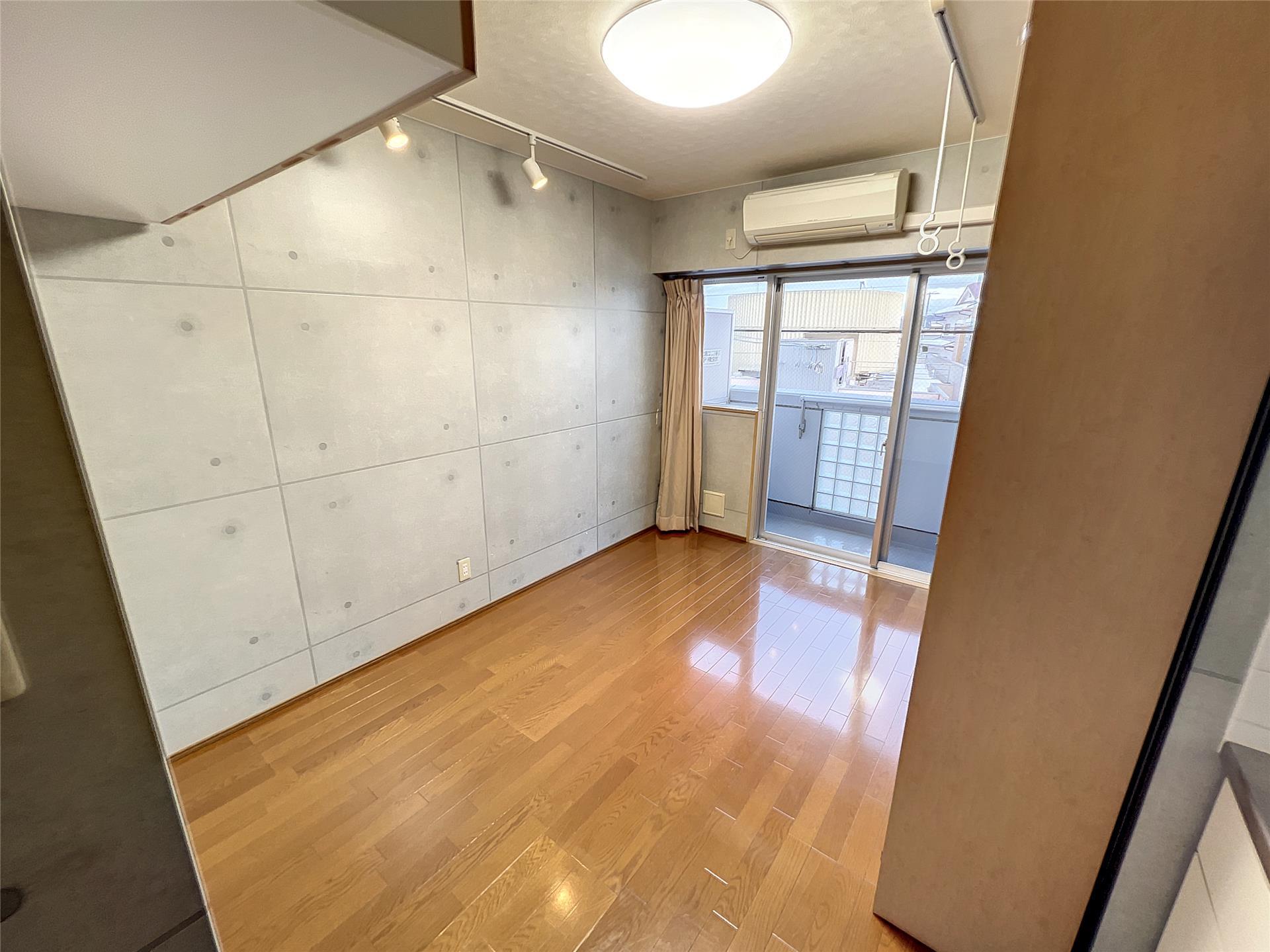 ノヴェルマンション443の居間写真
