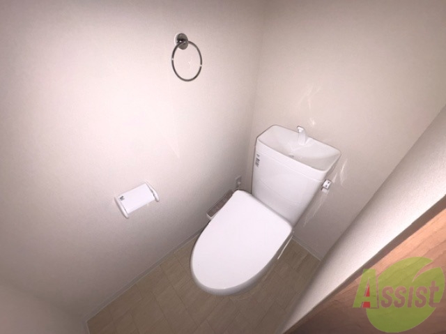 トイレ　トイレは、シャワートイレとなっております。
