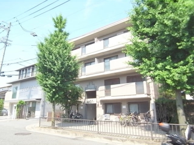 上阿達谷口マンションの外観写真