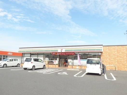 コンビニ　セブンイレブン宇佐四日市店（コンビニ）まで1300m