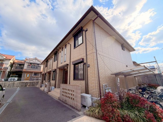 建物外観　綺麗な外観の素敵なお部屋があなたを待っています。