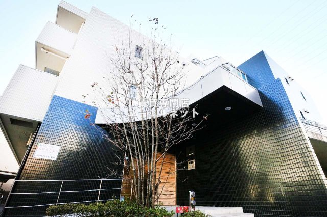 建物外観　シンプルで洗練されたデザインが毎日の暮らしに心地よさをプラス