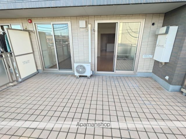 埼玉高速鉄道 浦和美園駅 徒歩1分 5階建 築16年の内装写真