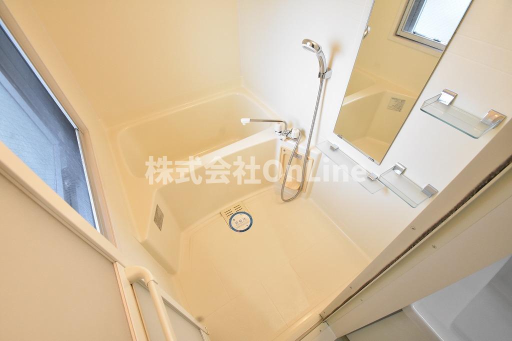 コスモリード谷町六丁目の風呂写真