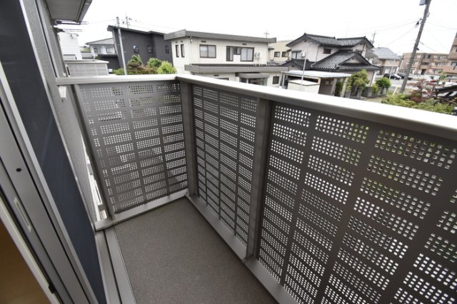 バルコニー　広々としたバルコニーです