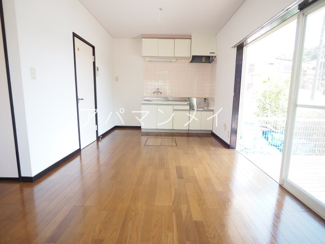 居室・リビング　角部屋