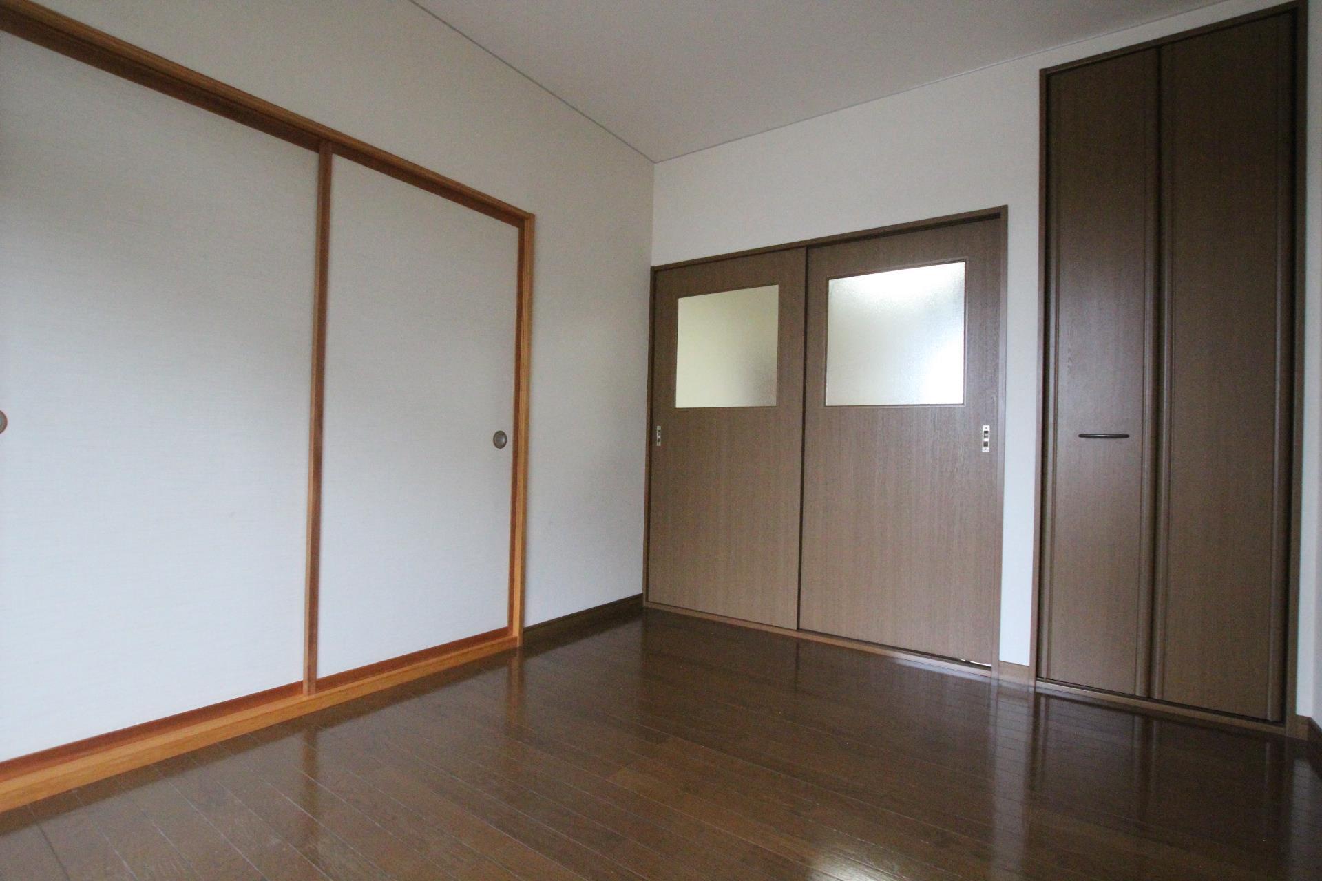 畑マンションIIの居間写真