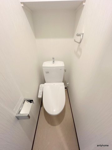 地下鉄中央線 堺筋本町駅 徒歩7分 15階建 築4年のトイレ写真