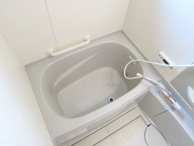 バス・シャワールーム　★お風呂でゆったりできますね★
