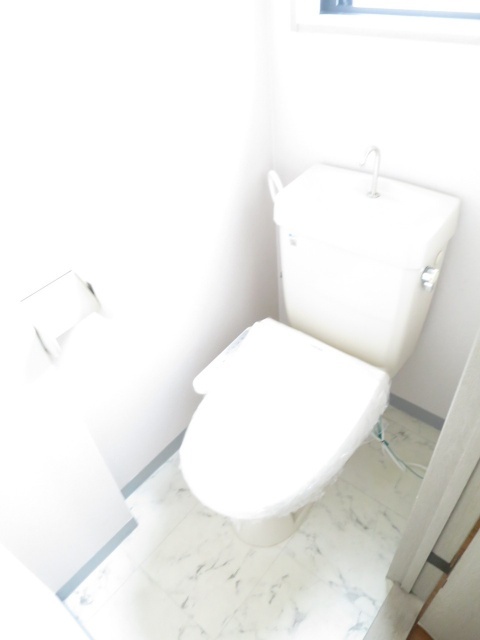 八反町ウイングのトイレ写真