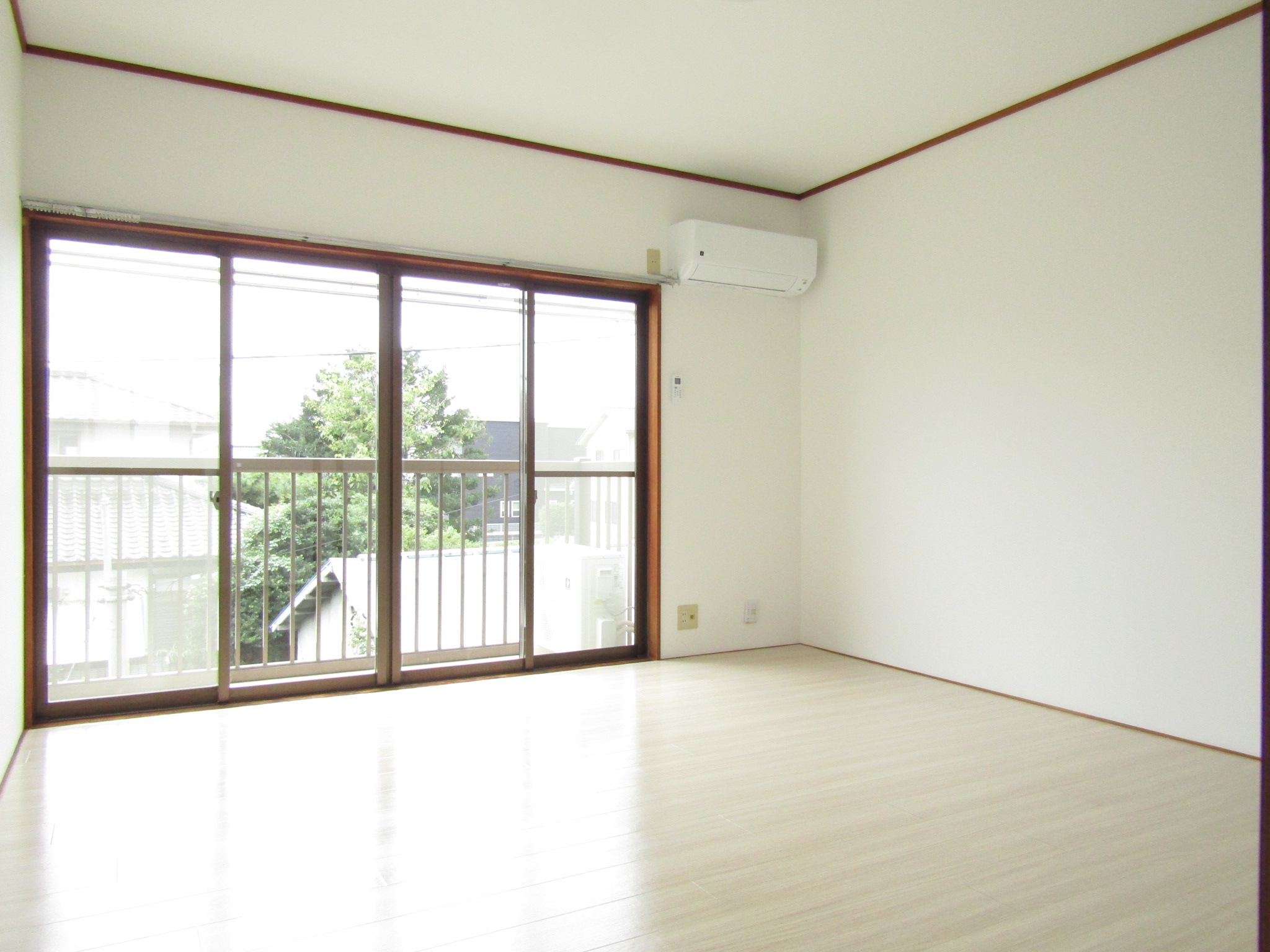 澤屋ハイツの居間写真