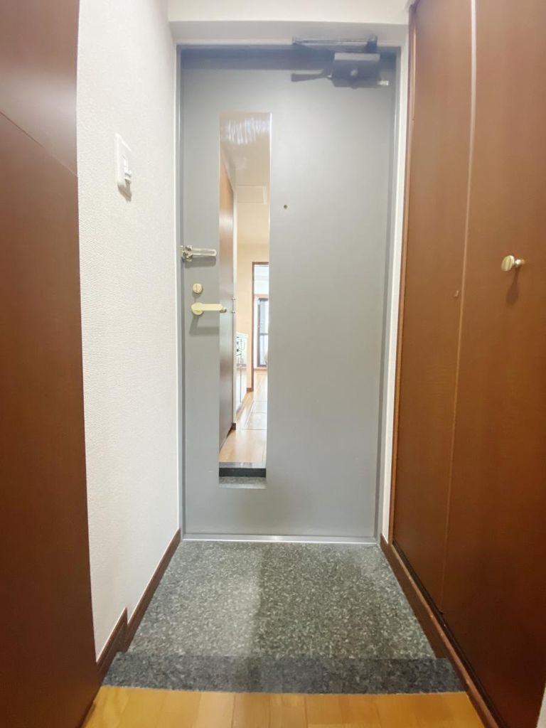 フェニックス高円寺南の玄関写真
