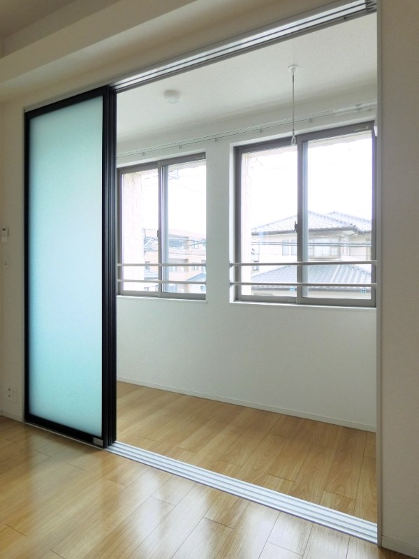 バルコニー　図面と現状に相違がある場合には現状を優先