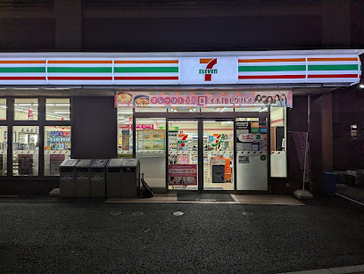 コンビニ　セブンイレブン 墨田京島1丁目店（コンビニ）まで335m