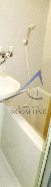 バス・シャワールーム　お風呂です。