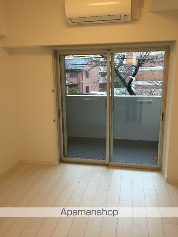 ＪＲ南武線 尻手駅 徒歩3分 9階建 築12年の居間写真
