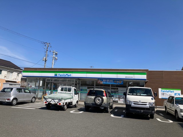 コンビニ　ファミリーマート盛岡名須川町店（コンビニ）まで285m