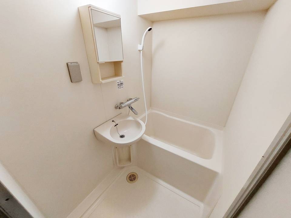 バス・シャワールーム　浴室