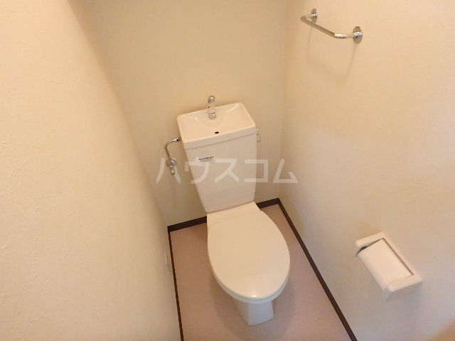 【菊川市半済のマンションのトイレ】