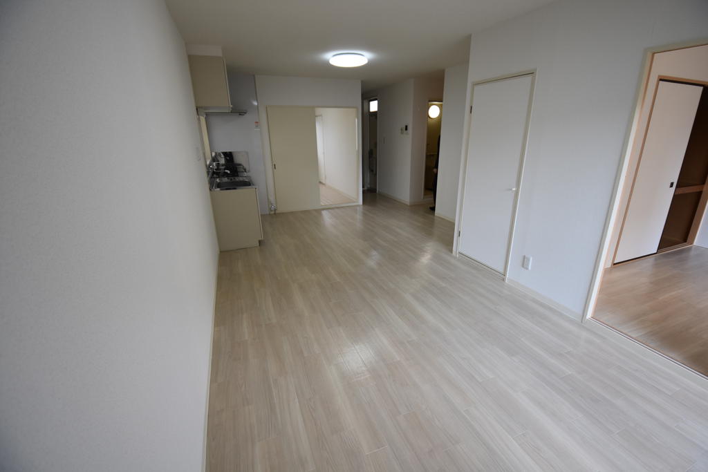 居室・リビング　明るいリビング！