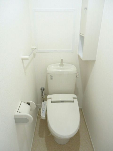 【豊橋市牛川通のアパートのトイレ】