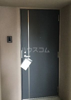 【福岡市中央区黒門のマンションの玄関】