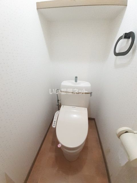 【加古川市山手のアパートのトイレ】