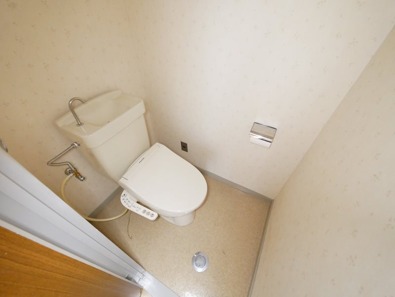 トイレ　ウォシュレット