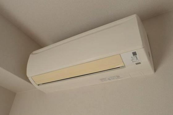 その他設備　冷暖房エアコン（＾○＾）