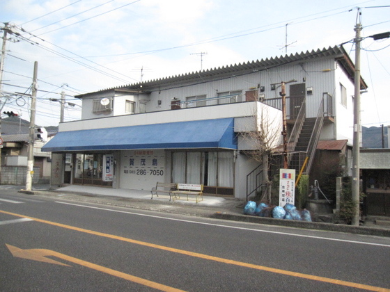 賀茂島の建物外観