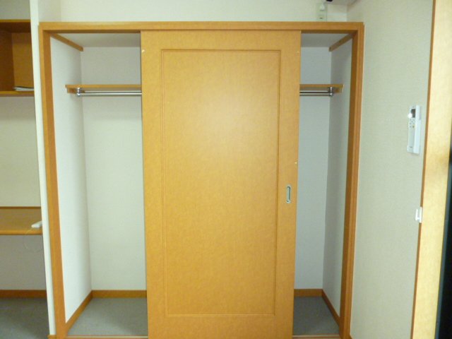 収納　ちょっとした収納スペースも充実しています