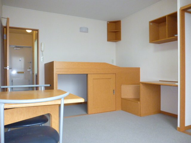 居室・リビング　個人の部屋や寝室として使える洋室です