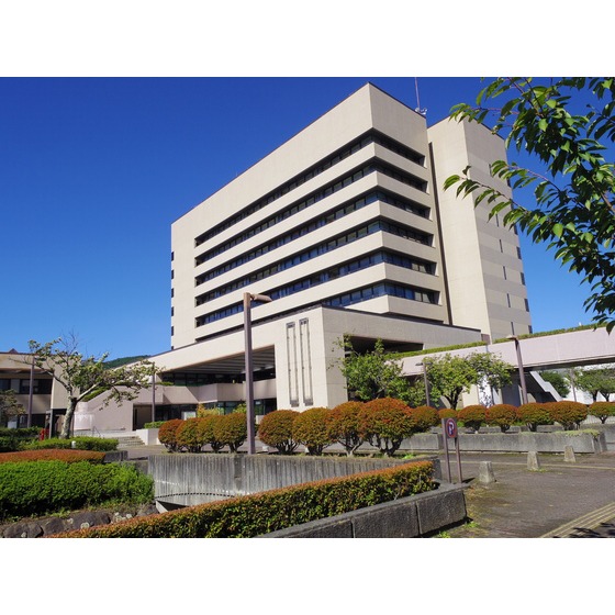 役所　岡谷市役所（役所）まで3411m