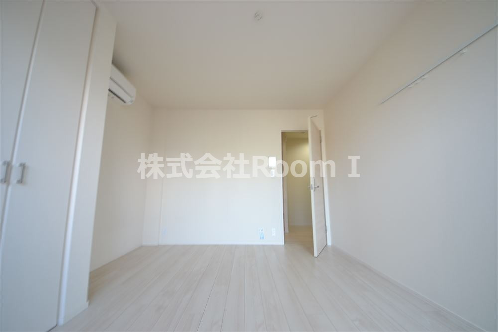 居室・リビング　ゆったり過ごせる居間です