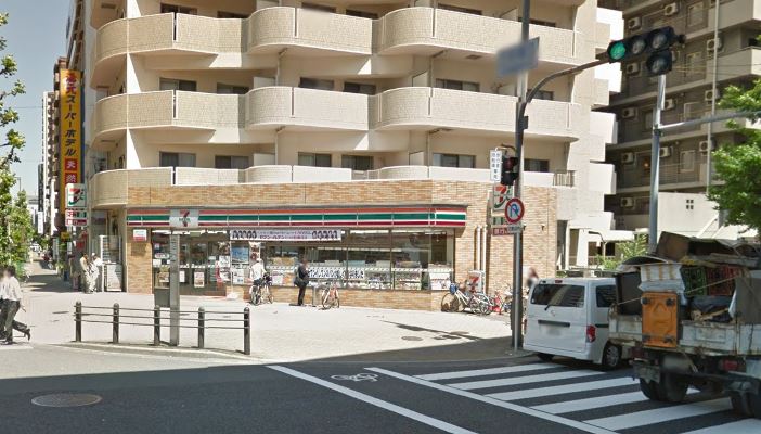 コンビニ　セブン‐イレブン 大阪江戸堀３丁目店（コンビニ）まで1113m
